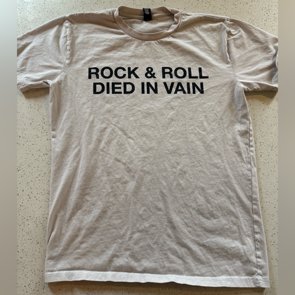 Fontaines D.C. 'Rock & Roll Died In Vain' T-Shirt Size Medium